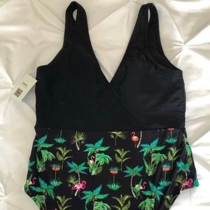 Cupshe one piece bathing suit